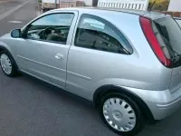 Usata Opel Corsa 81 CV (59 kW) 2006 Argento Utilitaria