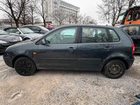 Second-hand VW Polo 63 CP (46 kW) 2002 Gri Hatchback