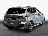 Neu BMW 220 156 PS (114 kW) 2025 Grau Kombi
