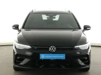 Gebraucht VW Golf VIII R 333 PS (244 kW) 2025 Grenadillschwarz metallic Kombi