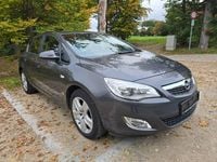 Gebraucht Opel Astra 101 PS (74 kW) 2010 Grau Kombi