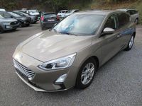 Gebraucht Ford Focus Cool & Connect 125 PS (91 kW) 2018 Pyritsilber metallic Kleinwagen