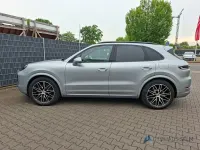 Second-hand Porsche Cayenne 470 CP (345 kW) 2023 Argintiu SUV