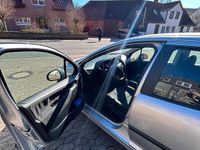 Gebraucht Peugeot 207 73 PS (53 kW) 2009 Silber Limousine