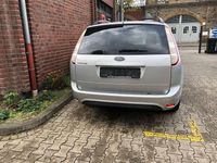 Usata Ford Focus Style 116 CV (85 kW) 2008 Argento Station wagon