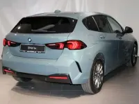 Neu BMW 116 122 PS (89 kW) 2026 Cape york grün metallic Kleinwagen