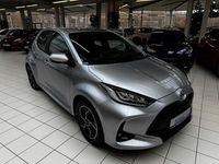 Gebraucht Toyota Yaris Team 125 PS (91 kW) 2022 Silber Kleinwagen