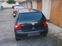 Gebraucht VW Polo 55 PS (40 kW) 2002 Schwarz Coupé