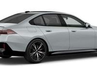 Neu BMW 540 Sport Line 303 PS (222 kW) 2026 M brooklyn grau Limousine