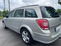 Gebraucht Opel Astra 116 PS (85 kW) 2008 Grau Kombi