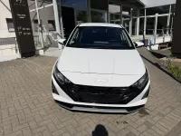 Gebraucht Hyundai i20 Trend 101 PS (74 kW) 2025 Atlas white Kleinwagen