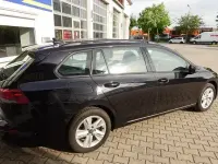 Gebraucht VW Golf VIII IQ Drive 150 PS (110 kW) 2022 Schwarz Kombi
