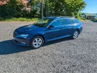 Gebraucht Skoda Superb 150 PS (110 kW) 2016 Blau Kombi