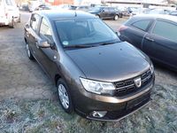 Gebraucht Dacia Sandero Lauréate 73 PS (53 kW) 2018 Nerzbraun Kleinwagen