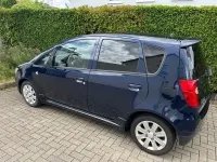 Gebraucht Mitsubishi Colt 95 PS (69 kW) 2012 Blau Kleinwagen