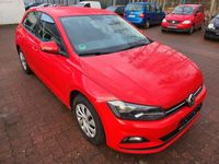 Gebraucht VW Polo Comfortline 95 PS (69 kW) 2019 Rot Limousine