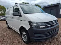 Gebraucht VW Transporter 102 PS (75 kW) 2018 Weiß Van