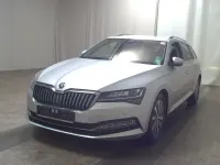 Gebraucht Skoda Superb Style 150 PS (110 kW) 2023 Silber Kombi