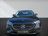 Używany Mercedes E220 Advanced 197 KM (144 kW) 2025 Czarny Sedan/Limuzyna