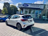 Używany Ford Focus Titanium 125 KM (91 kW) 2023 Srebrny Sedan/Limuzyna