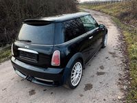 Gebraucht Mini ONE 90 PS (66 kW) 2003 Schwarz Kleinwagen