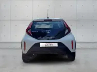 Neu Toyota Aygo X Business Edition 72 PS (52 kW) 2025 Weiss SUV