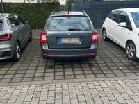 Gebraucht Skoda Octavia 105 PS (77 kW) 2012 Schwarz Kombi