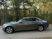 Gebraucht Mercedes E220 194 PS (142 kW) 2017 Limousine
