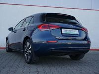 Gebraucht Mercedes A250 Style 218 PS (160 kW) 2022 Denimblau metalliclack 667u Limousine