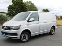Gebraucht VW Transporter 150 PS (110 kW) 2018 Silber Van