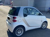 gebraucht Smart ForTwo Coupé 1.0 52kW mhd white limited whit...