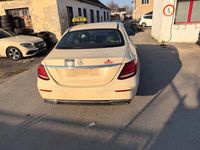 Gebraucht Mercedes E200 160 PS (117 kW) 2019 Beige Limousine