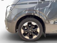 Gebraucht VW T7 Style 150 PS (110 kW) 2026 Grau Van