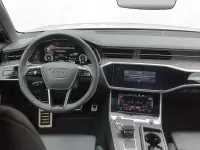Gebraucht Audi A6 S-Line 367 PS (269 kW) 2024 Gletscherweiß metallic Kombi