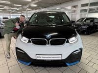 Gebraucht BMW i3 135 kW (184 PS) 2022 Capparisweiß mit akzent bmw i Kleinwagen