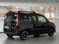 Gebraucht Renault Kangoo LIMITED 114 PS (83 kW) 2017 Schwarz Van / Kleinbus