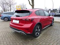 Gebraucht Ford Focus Active X 155 PS (114 kW) 2025 Rot Limousine