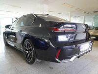 Gebraucht BMW 740 286 PS (210 kW) 2024 Schwarz Limousine