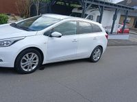 Gebraucht Kia Ceed 128 PS (94 kW) 2015 Weiß Kleinwagen