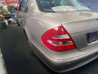 Gebraucht Mercedes E500 306 PS (225 kW) 2004 Cubanitsilber  metallic Limousine