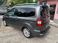 Gebraucht Ford Tourneo Courier Titanium 95 PS (69 kW) 2016 Grau Van / Kleinbus