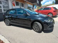 Gebraucht VW Polo Life 95 PS (69 kW) 2022 Schwarz Kleinwagen