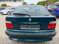 Gebraucht BMW 318 140 PS (102 kW) 1998 Grün Coupé