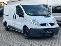 Gebraucht Renault Trafic 90 PS (66 kW) 2008 Weiß Van / Kleinbus