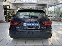 Gebraucht Audi A1 Sportback Basis 95 PS (69 kW) 2019 Blau metallic Kleinwagen