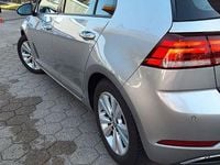 Gebraucht VW Golf VII Join 131 PS (96 kW) 2019 Grau Limousine