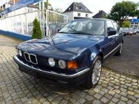 Gebraucht BMW 730 188 PS (138 kW) 1989 Dunkelblau (metallic) Limousine