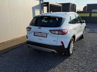 Gebraucht Ford Kuga Titanium 224 PS (164 kW) 2022 Weiß SUV