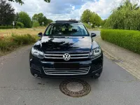 Gebraucht VW Touareg 240 PS (176 kW) 2011 Schwarz SUV