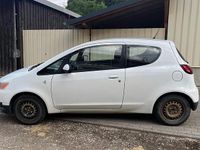 Gebraucht Mitsubishi Colt 101 PS (74 kW) 2011 Weiß Kleinwagen